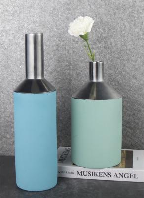 resin vase